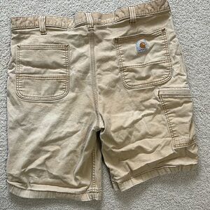 Carhartt Men's Beige Cargo Shorts. Size 40.